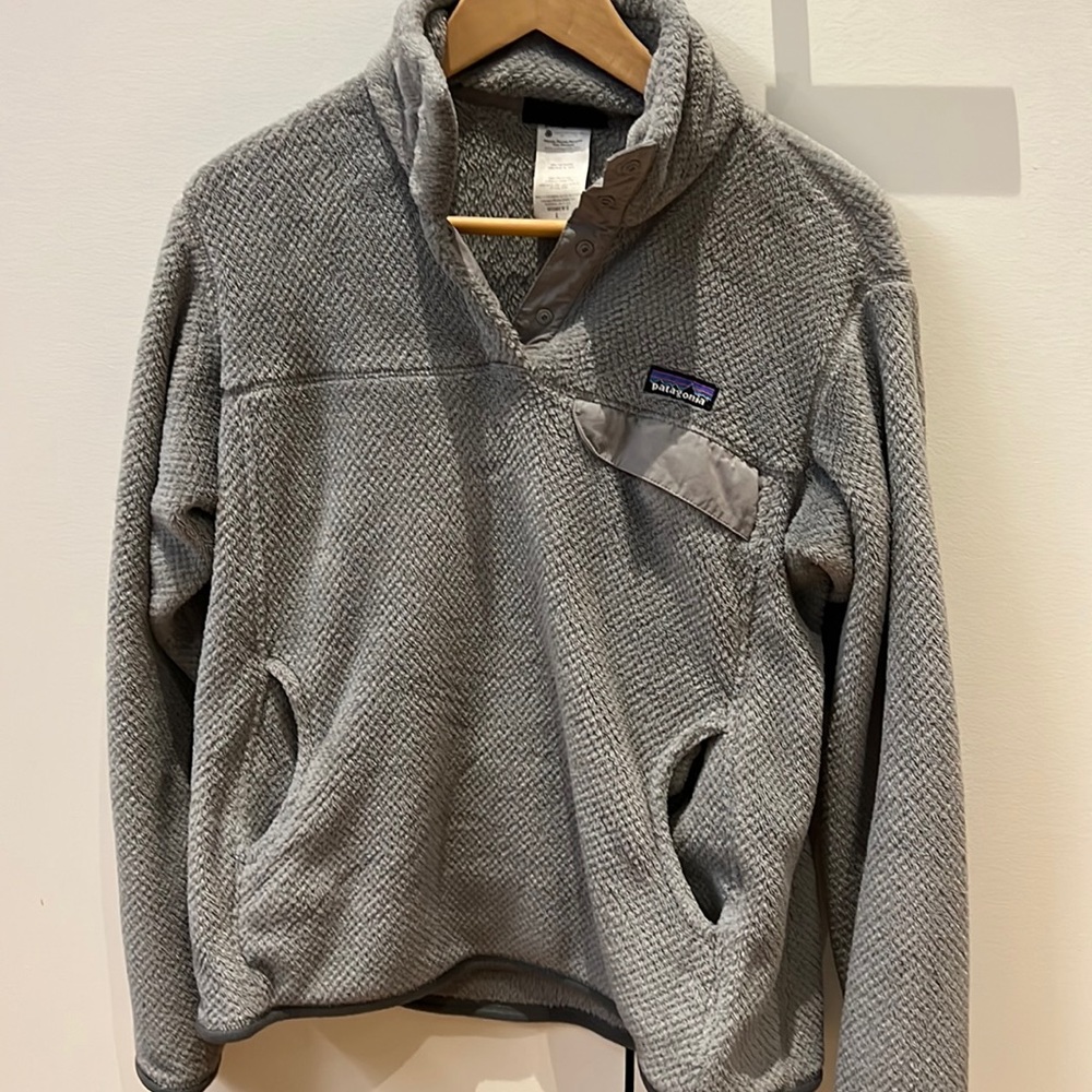 Patagonia Women’s Pullover Fleece